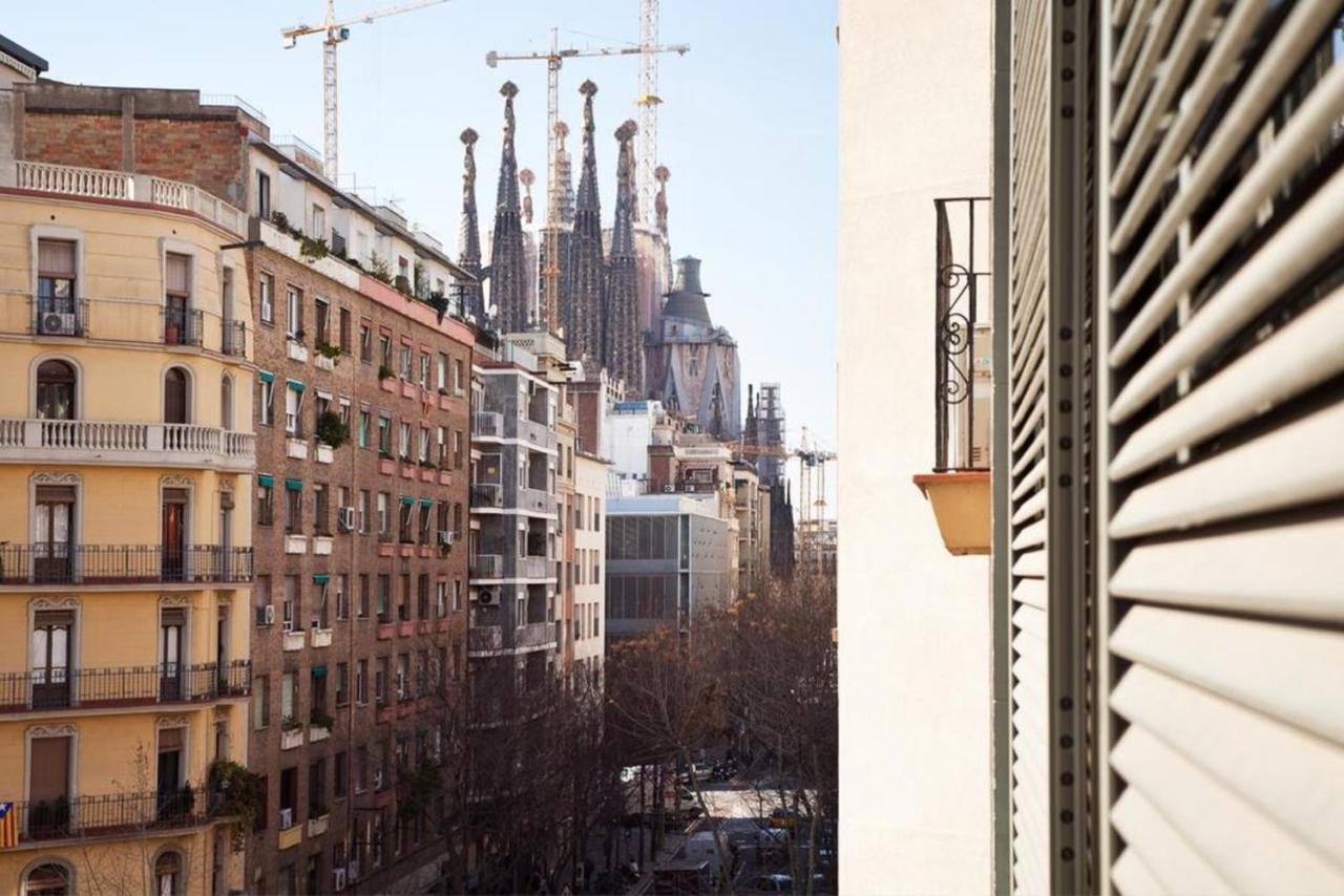 You Stylish Sagrada Familia Apartments Barcellona Esterno foto
